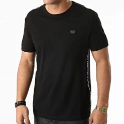 Vente flash 🎉 Tee 👕 Shirt A Bandes MMKS02051 Noir Bleu Marine de Antony Morato ✔️