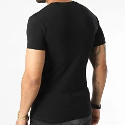 Top 10 ⭐ Tee 👚 Shirt MMKS02212 Noir de Antony Morato 💯 -Antony Morato Soldes antony morato 331039 MMKS02212 9000 20220804T161540 04