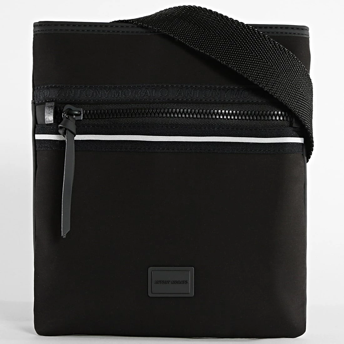 Coupon 😉 Sacoche MMAB00323 Noir de Antony Morato 😍 1 Coupon 😉 Sacoche MMAB00323 Noir de Antony Morato 😍