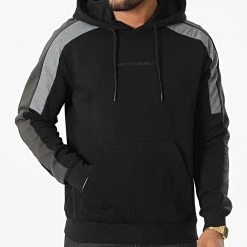 Coupon ⭐ Sweat Capuche MMFL00862 Noir de Antony Morato ✔️ -Antony Morato Soldes antony morato 332498 MMFL00862 9000 20220816T135035 03