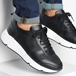 Tout neuf 👏 Baskets MMFW01533 Black de Antony Morato ✨