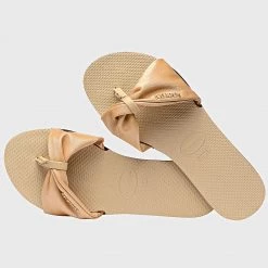 Les meilleures critiques de 🤩 Tongs Femme You St Tropez Lush Beige de Havaianas 😀 -Antony Morato Soldes havaianas 305839 4147010 0154 20220314T153128 04