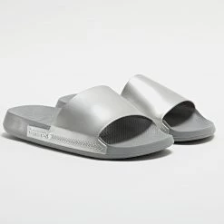 Grosses soldes 🎁 Claquettes Femme Slide Classic Metallic Gris de Havaianas 👍
