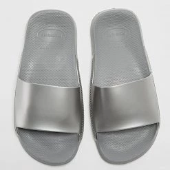Grosses soldes 🎁 Claquettes Femme Slide Classic Metallic Gris de Havaianas 👍 -Antony Morato Soldes havaianas 305877 4147131 5178 20220325T142212 04