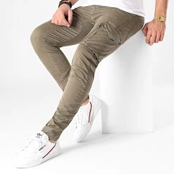 Sortie 🛒 Jogger Pant Phalban Vert Kaki de Le Temps Des Cerises 😍 -Antony Morato Soldes le temps des cerises 250202 PHALBAN0WL198 9003 20210211T152206 03