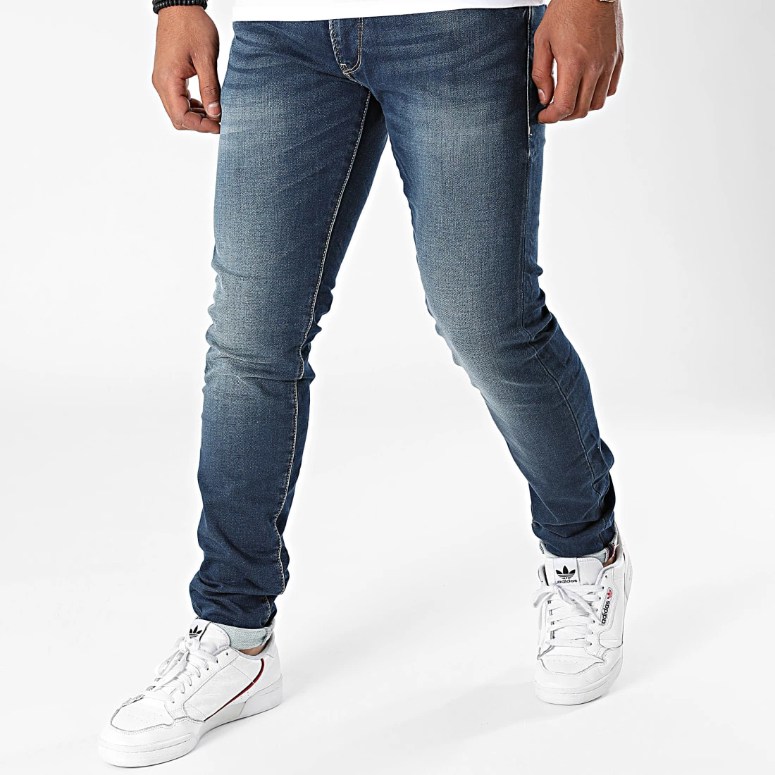 Vente flash 👍 Jean Slim 711 2123212 Bleu Denim de Le Temps Des Cerises 🛒 1 Vente flash 👍 Jean Slim 711 2123212 Bleu Denim de Le Temps Des Cerises 🛒