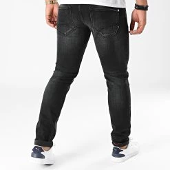 Le moins cher ✔️ Jean Slim 711 Sunby Noir de Le Temps Des Cerises 😀 -Antony Morato Soldes le temps des cerises 282568 JH711SUNW1250 BLACK BLACK 20210913T152546 04