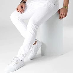 Le moins cher 🛒 Jean Slim Basic Blanc de Le Temps Des Cerises ✔️ -Antony Morato Soldes le temps des cerises 304966 JH711BASIWBLA WHITE 20220221T162958 01