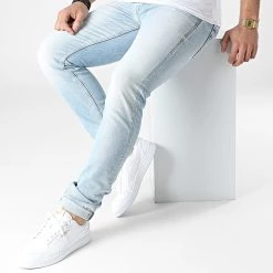 Vente flash ⌛ Jean Slim Basw4054 Bleu Wash de Le Temps Des Cerises 🧨 6 Vente flash ⌛ Jean Slim Basw4054 Bleu Wash de Le Temps Des Cerises 🧨 -Antony Morato Soldes le temps des cerises 306770 JH711BASW4054 3001 BLUE 20220301T122356 03
