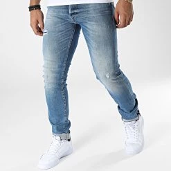 Tout neuf ⭐ Jean Slim Adjusted Barw Bleu Denim de Le Temps Des Cerises ✨