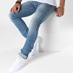 Tout neuf ⭐ Jean Slim Adjusted Barw Bleu Denim de Le Temps Des Cerises ✨ -Antony Morato Soldes le temps des cerises 337278 JH711BARW4066222 3001 20220919T160741 03