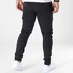 Bon marché 💯 Pantalon Cargo Koge Noir de Le Temps Des Cerises 🔥 -Antony Morato Soldes le temps des cerises 340683 PHKOGE000WPIG221 0001 20221010T152808 04