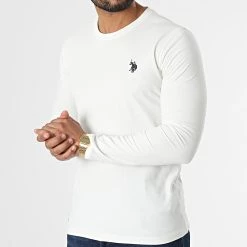 De gros 😍 Tee 👕 Shirt Manches Longues Joel Blanc de US Polo ASSN 😍