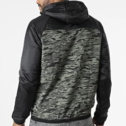Meilleur prix 👍 Veste Outdoor Capuche Laser Noir Camo Vert Kaki de Venum 😍 -Antony Morato Soldes venum 297419 04280 121 20220106T162709 04