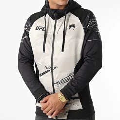 Tout neuf ✔️ Sweat Capuche Zippé Authentic UFC Fight Week Beige Noir de Venum 🥰 -Antony Morato Soldes venum 322384 00102 040 20220614T151051 03