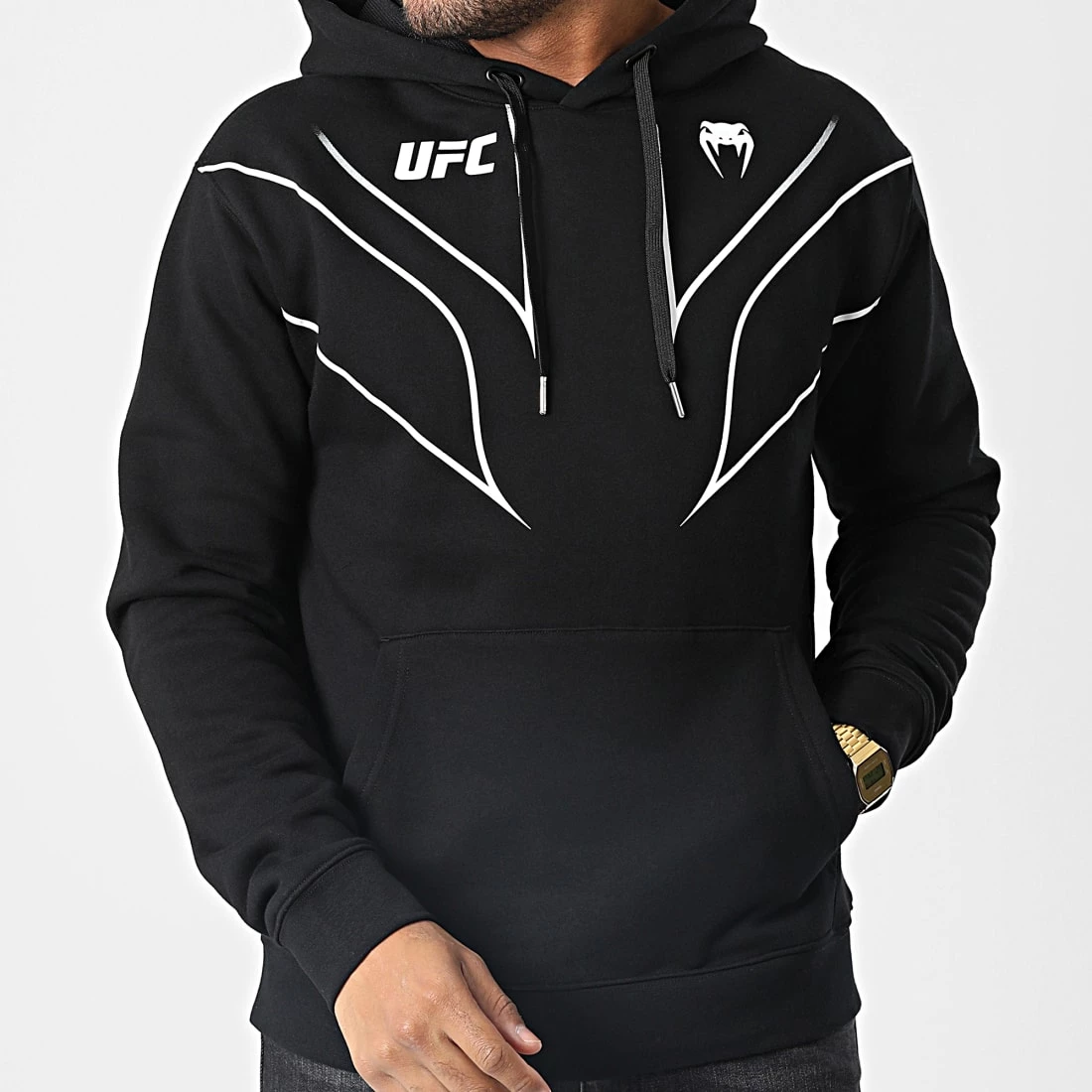 Les meilleures critiques de 🤩 Sweat Capuche Fight Night Noir de Venum 👍 3 Les meilleures critiques de 🤩 Sweat Capuche Fight Night Noir de Venum 👍 – Image 3