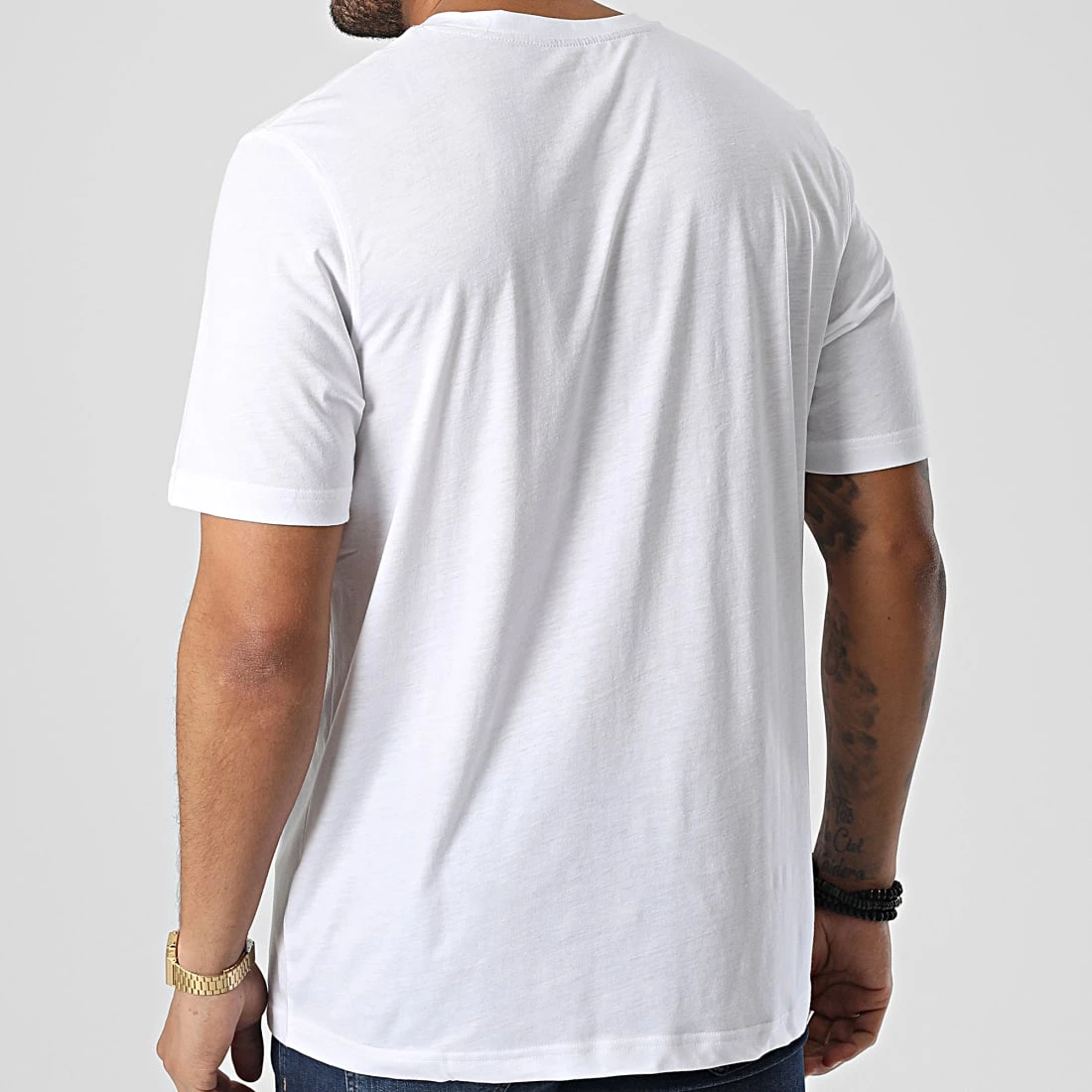 Sortie 👏 Tee 👕 Shirt Fight Night 00153 Blanc de Venum 💯 4 Sortie 👏 Tee 👕 Shirt Fight Night 00153 Blanc de Venum 💯 – Image 4